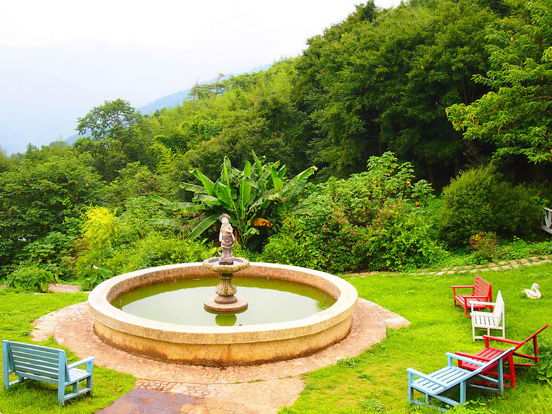 羅浮溫泉湯池推薦店家~普拉多山丘假期民宿