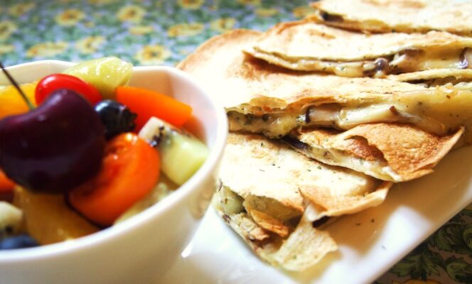 羅浮溫泉湯池推薦店家~普拉多山丘假期民宿