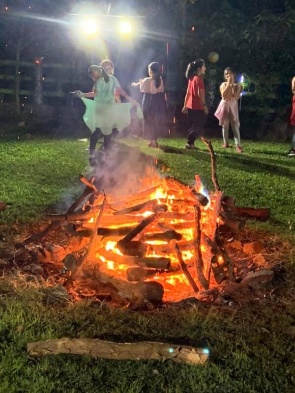 羅浮溫泉湯池推薦店家~霞雲坪．泰雅莊園