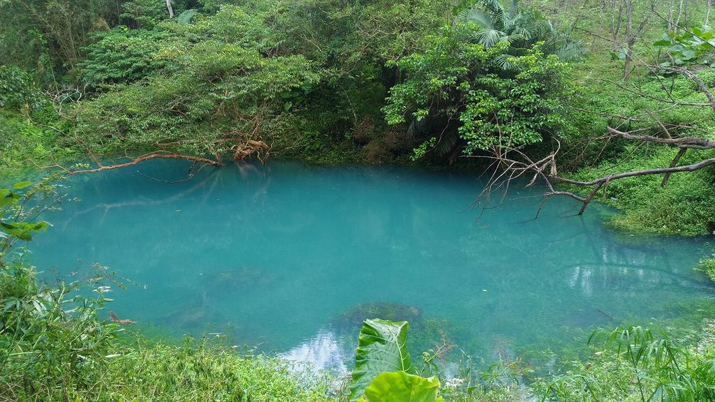 羅浮溫泉湯池推薦店家~秘境瀑布民宿