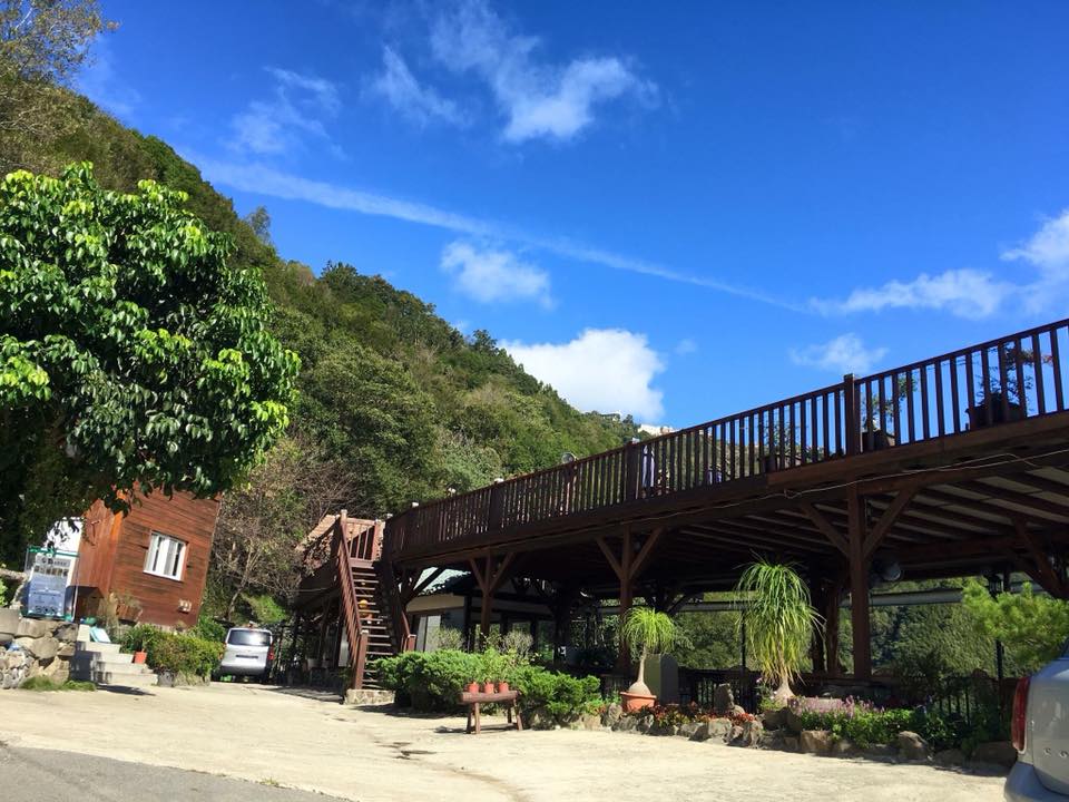 羅浮溫泉湯池推薦店家~谷點咖啡民宿